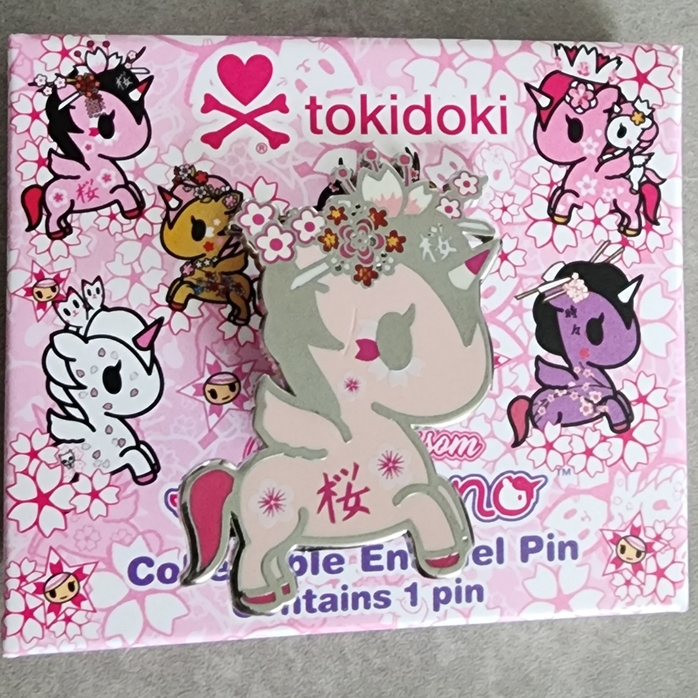 Open Box Tokidoki Cherry Blossom Unicorno Blind Box Enamel Pin Sakurano